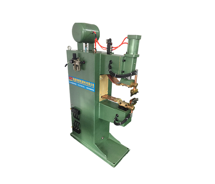 Resistance welding machine